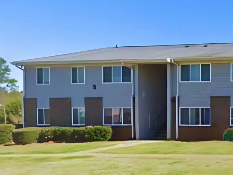 Indian Oaks Apartments